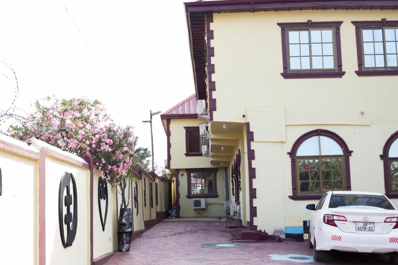 Gya-Son Royal Guest House Kumasi Exterior photo